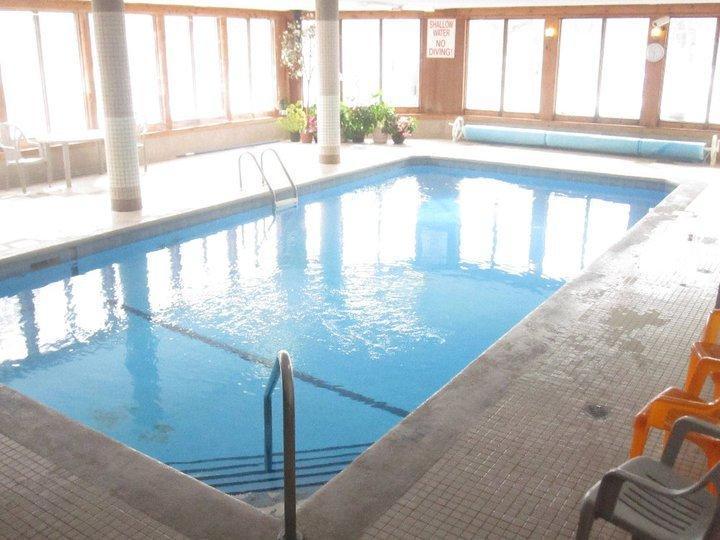 Travelodge By Wyndham Wasaga Beach Zewnętrze zdjęcie